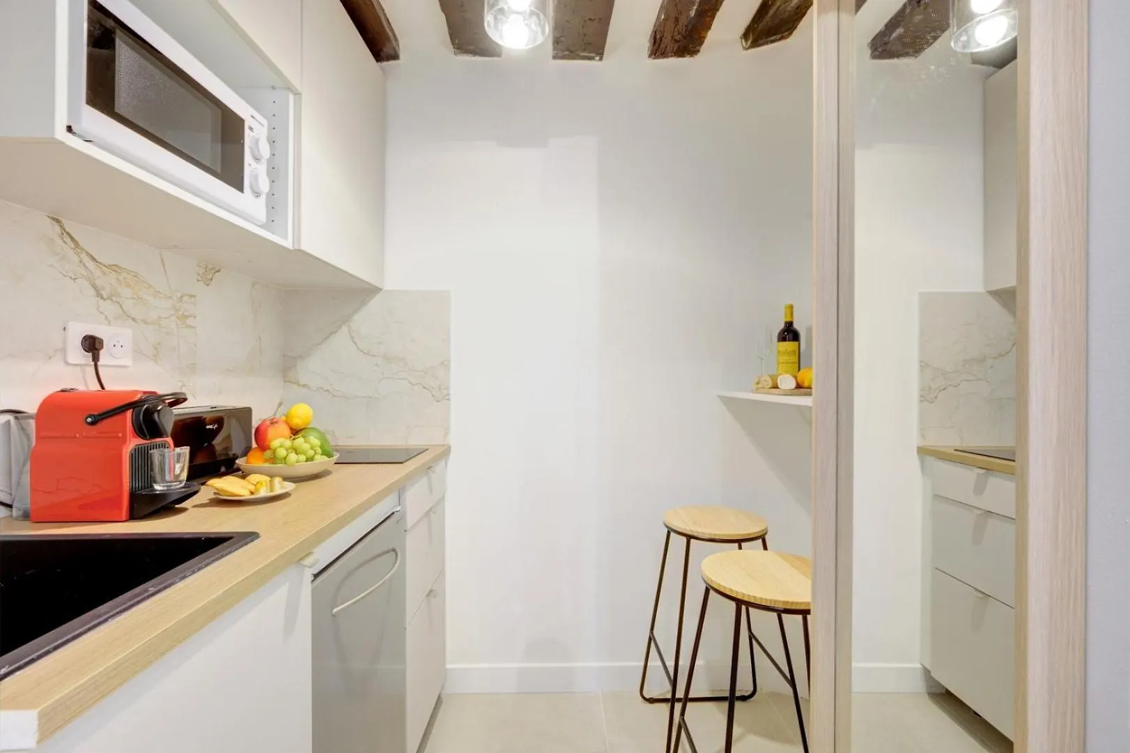 Suite Marie Stuart Montorgueil Elegance Paris Apartment